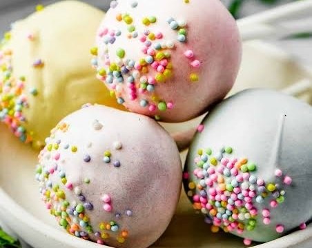 Easy Cake Pops Recipe And Flavor Ideas top view