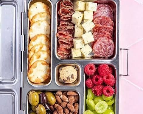 Bento Box Meals and Healthy School Lunch Ideas Kids Love suggested serving